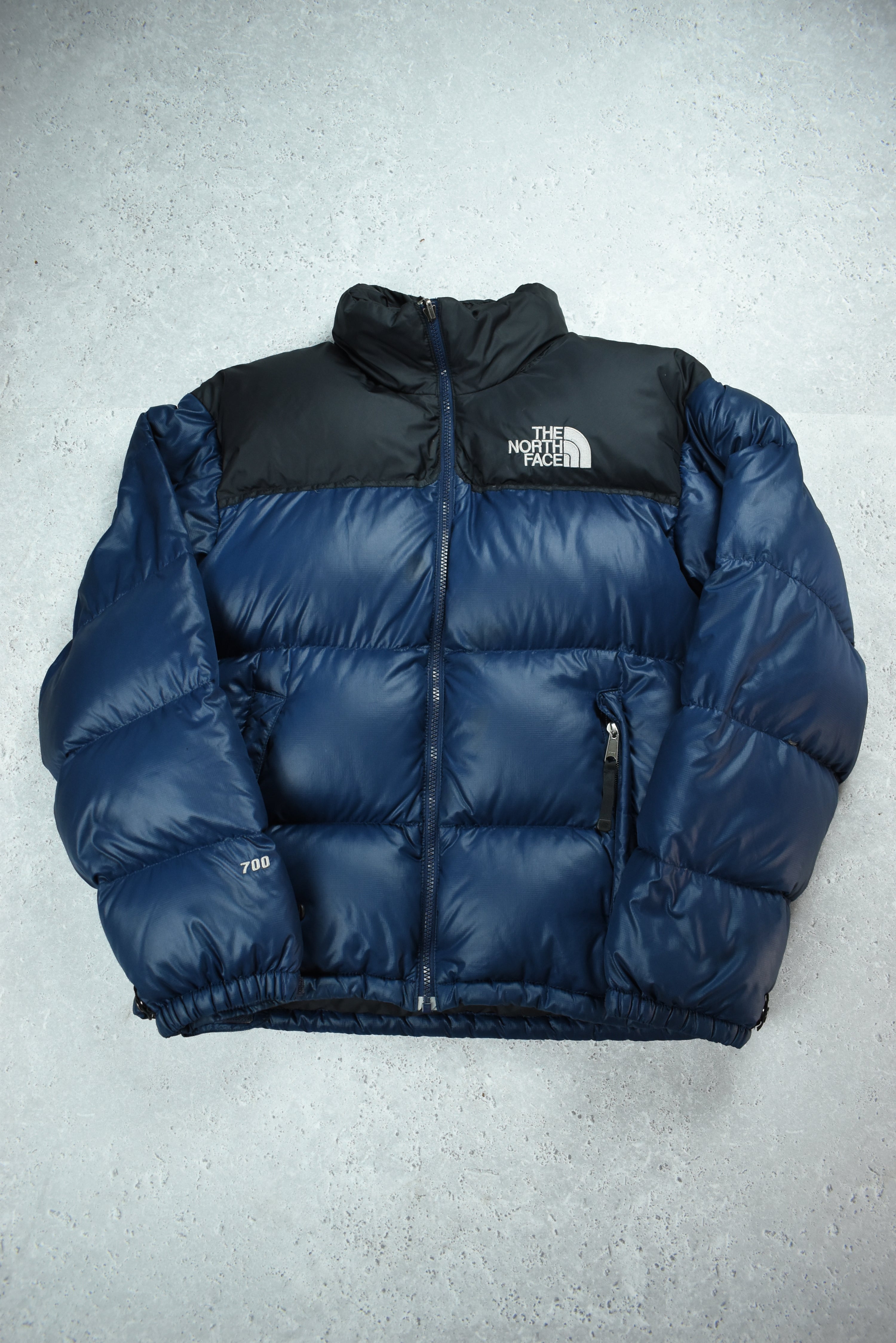 Vintage North Face 700 Nuptse Puffer Navy Medium