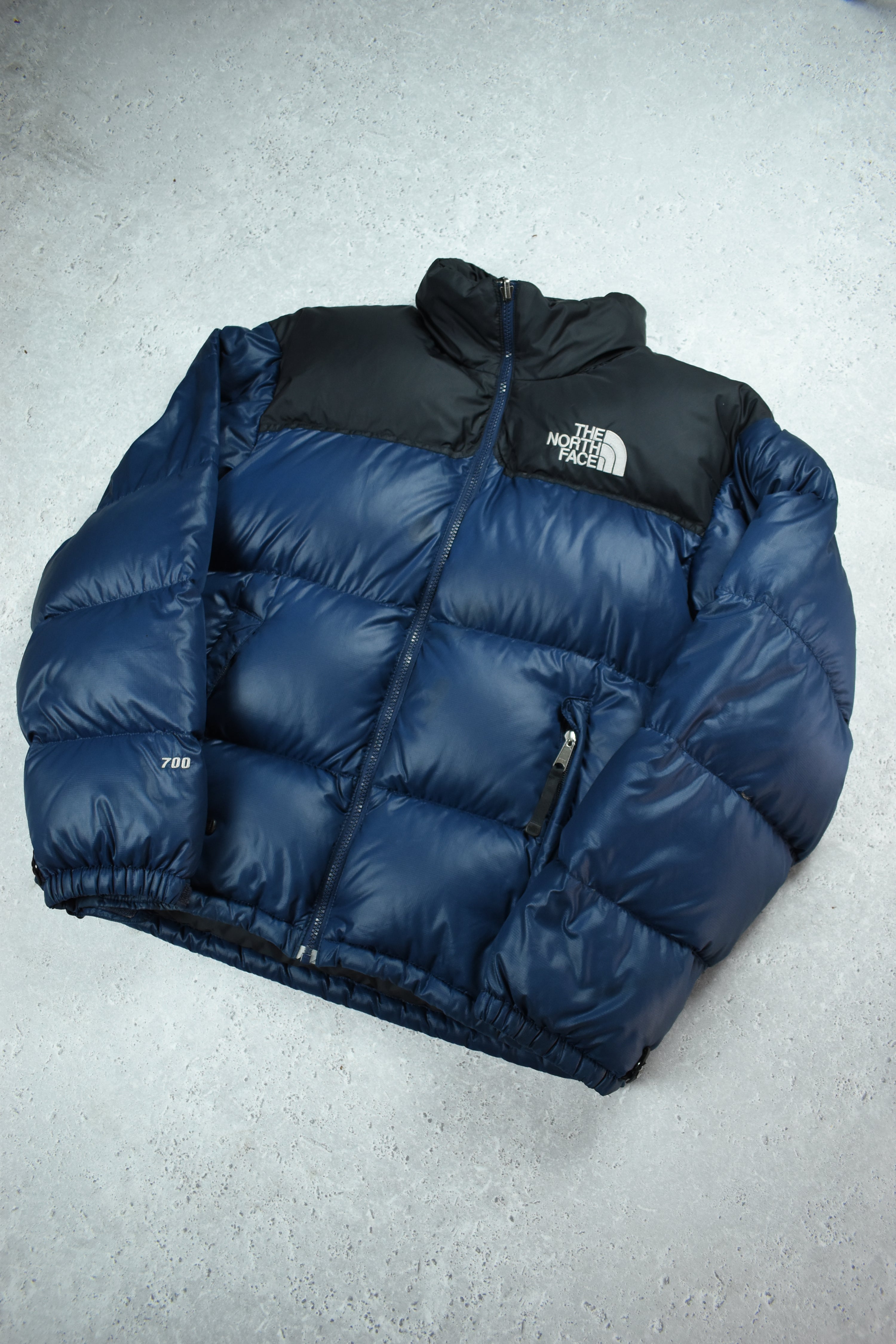Vintage North Face 700 Nuptse Puffer Navy Medium