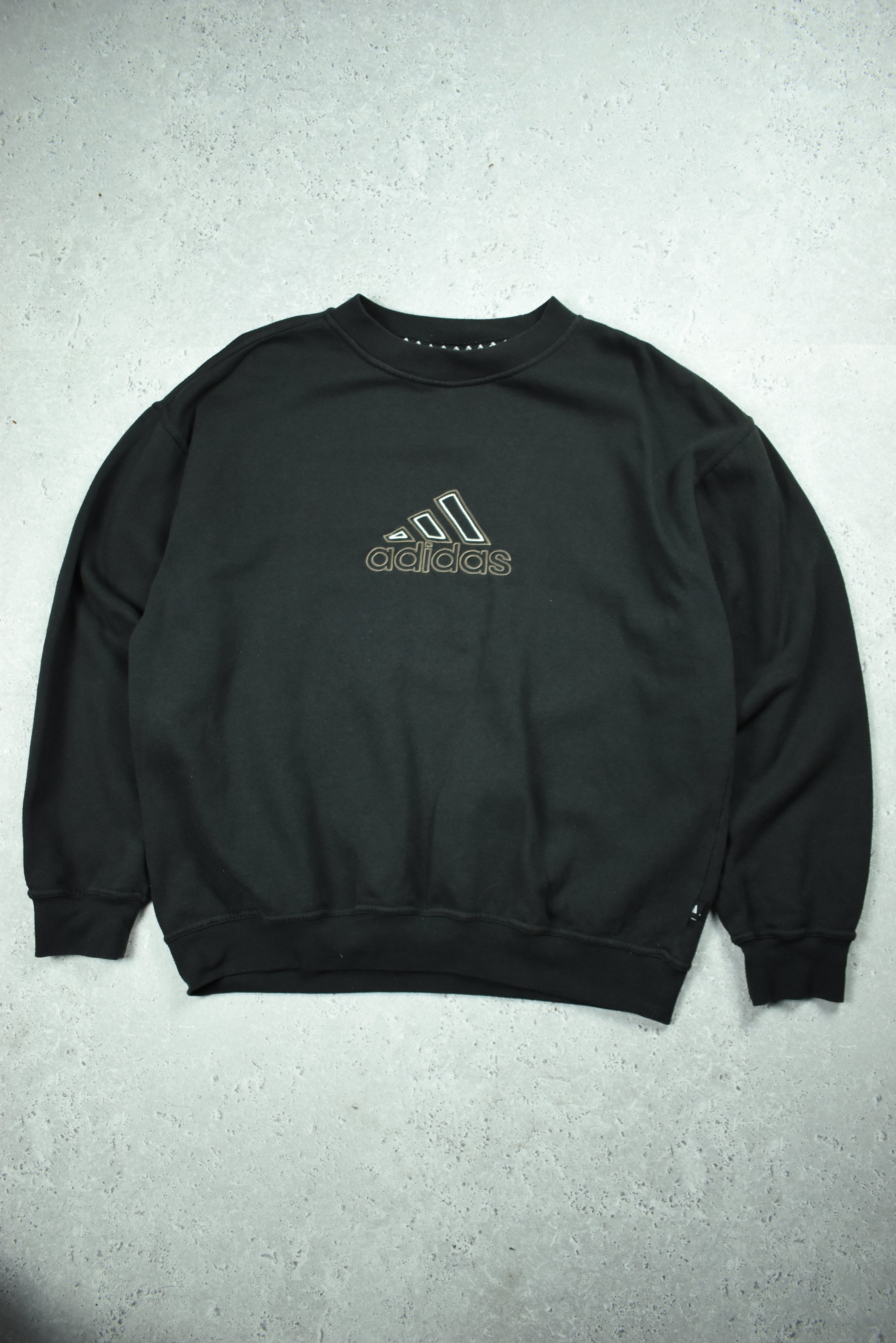 Vintage Adidas Embroidery Logo Sweatshirt Medium