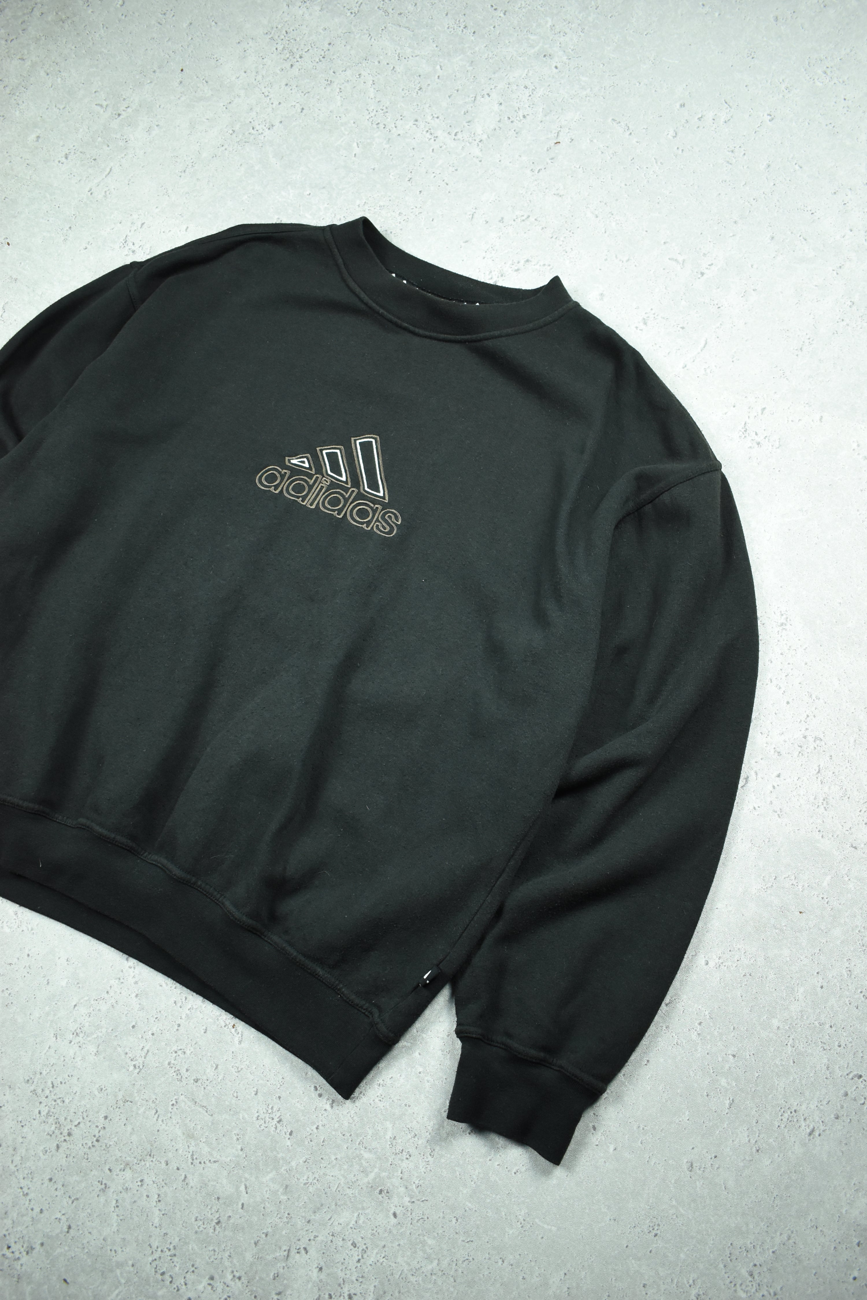Vintage Adidas Embroidery Logo Sweatshirt Medium