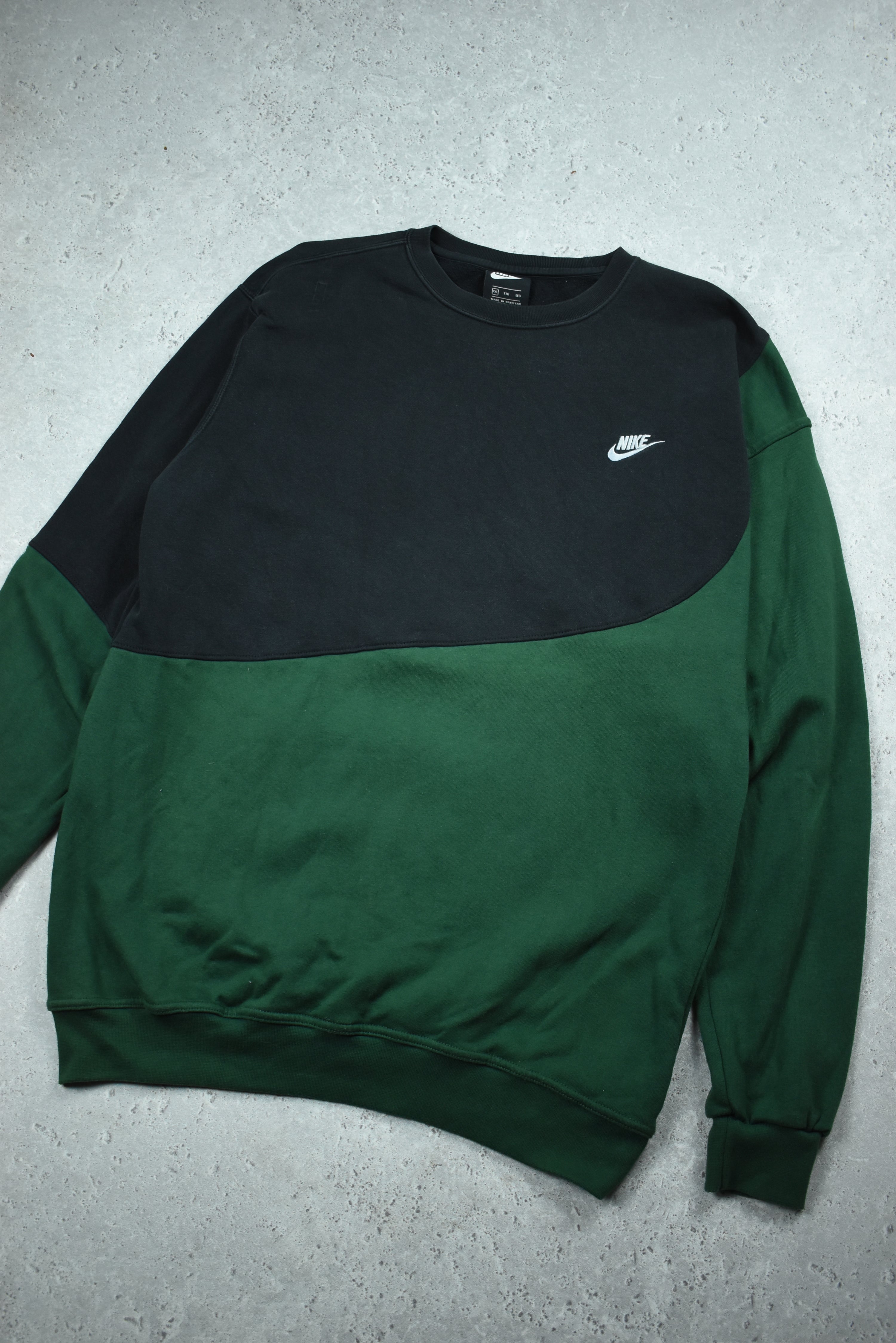 Vintage Nike Embroidery Small Logo Rework Sweatshirt XL/XXL