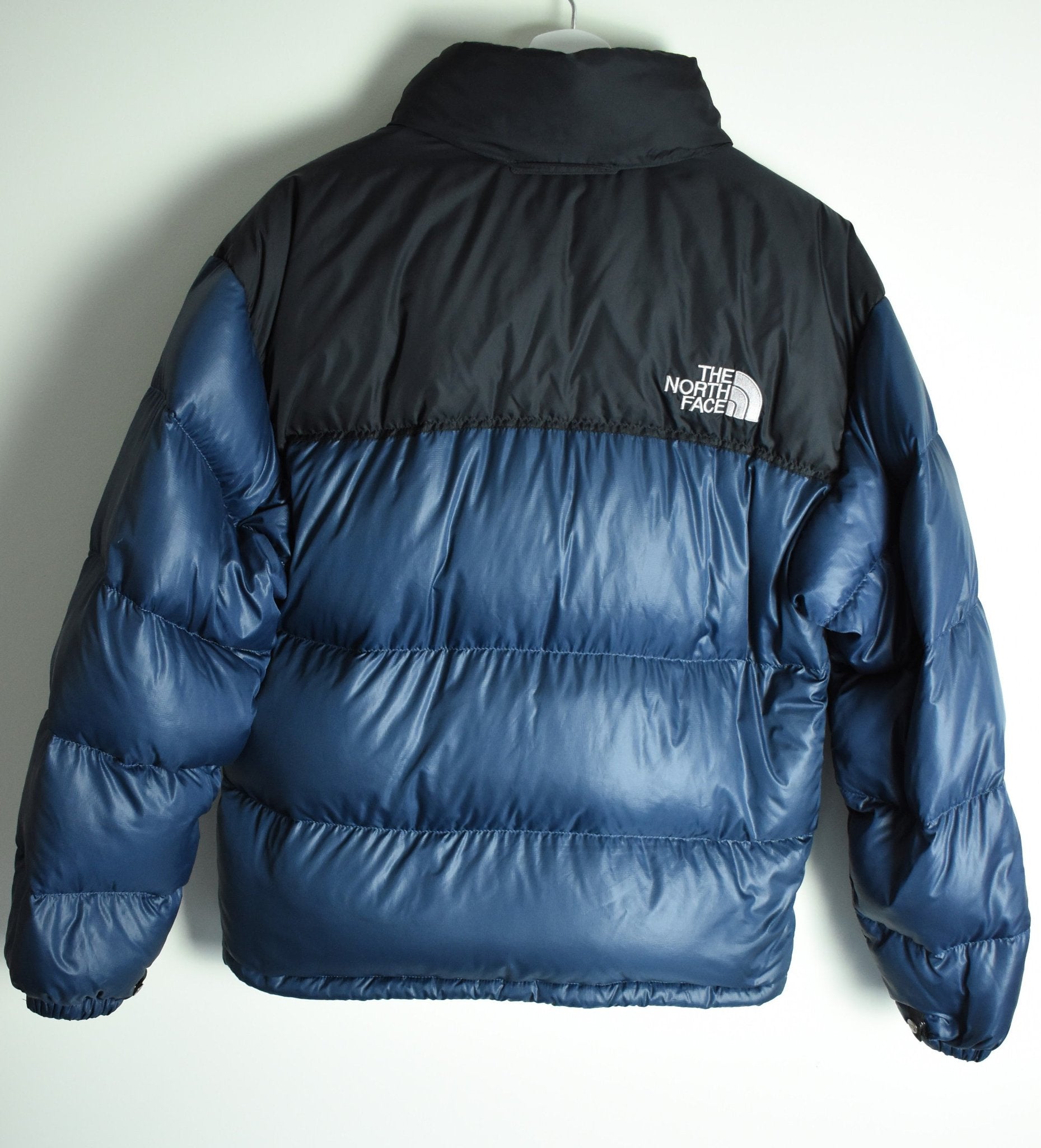 Vintage The North Face 700 Nuptse Puffer Blue - Medium | Vintage Clothing