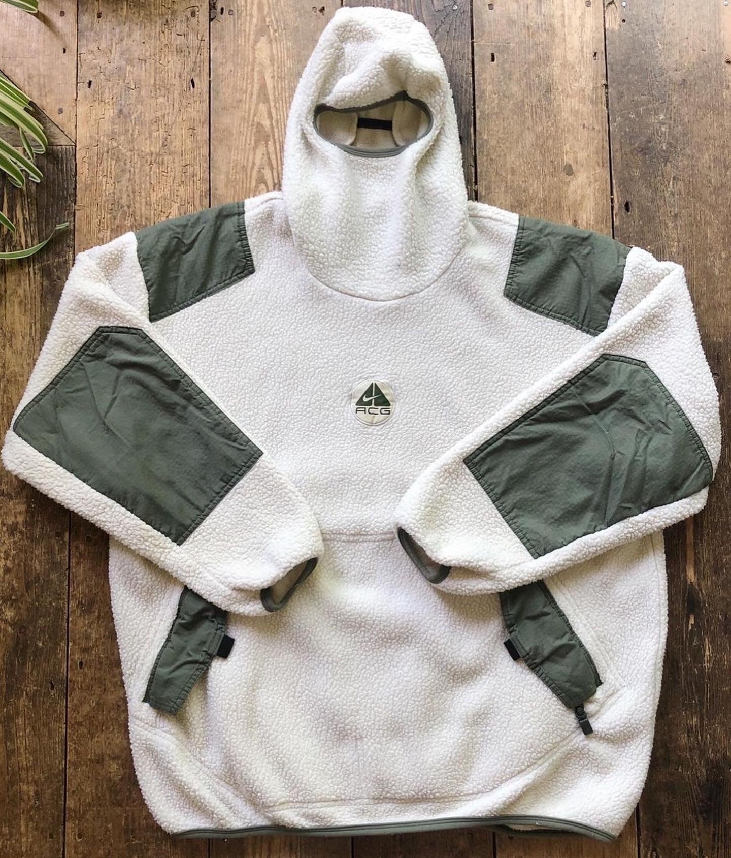 nike acg vintage sherpa fleece hoodie