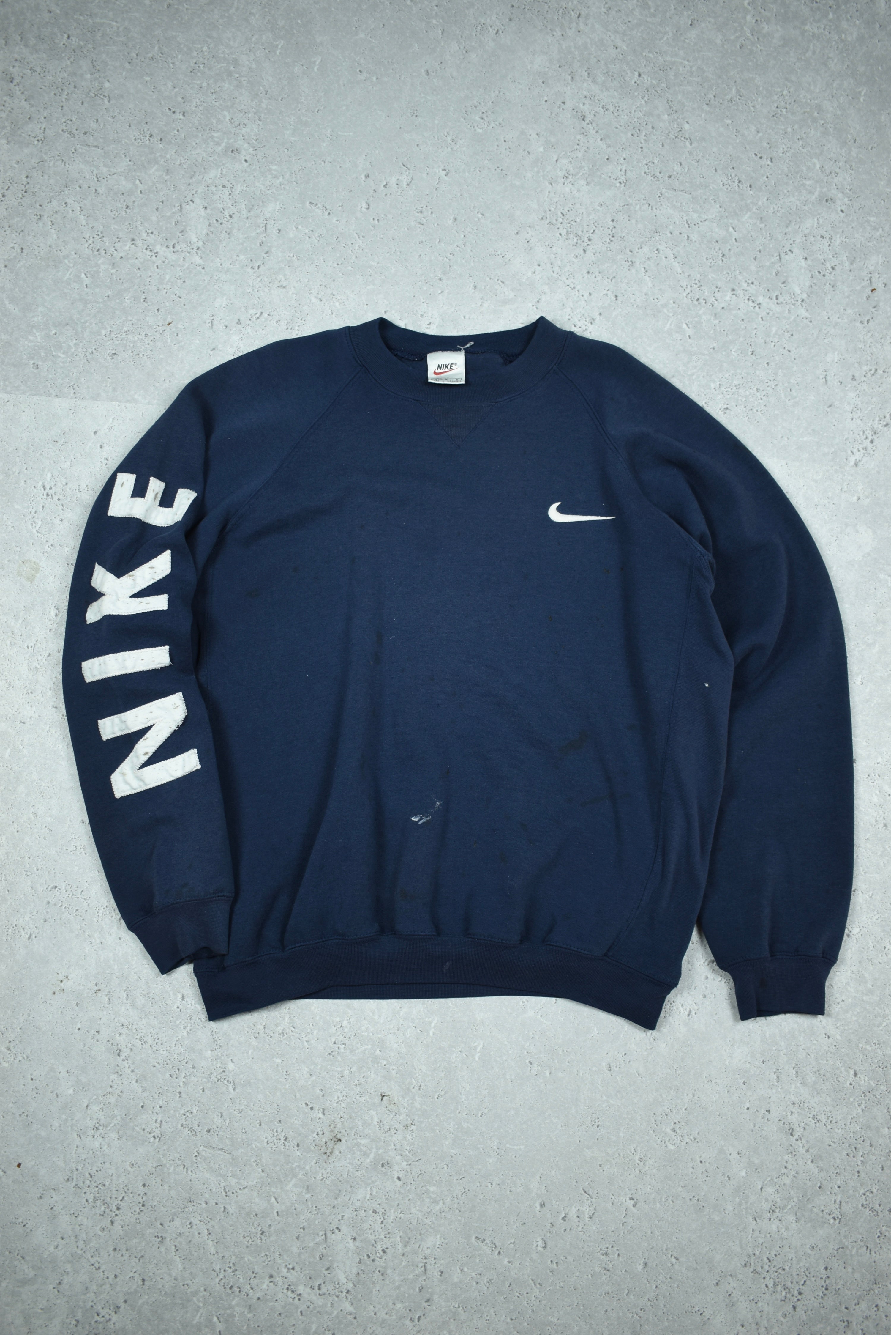 Vintage Nike Embroidered Logo Sweatshirt Medium