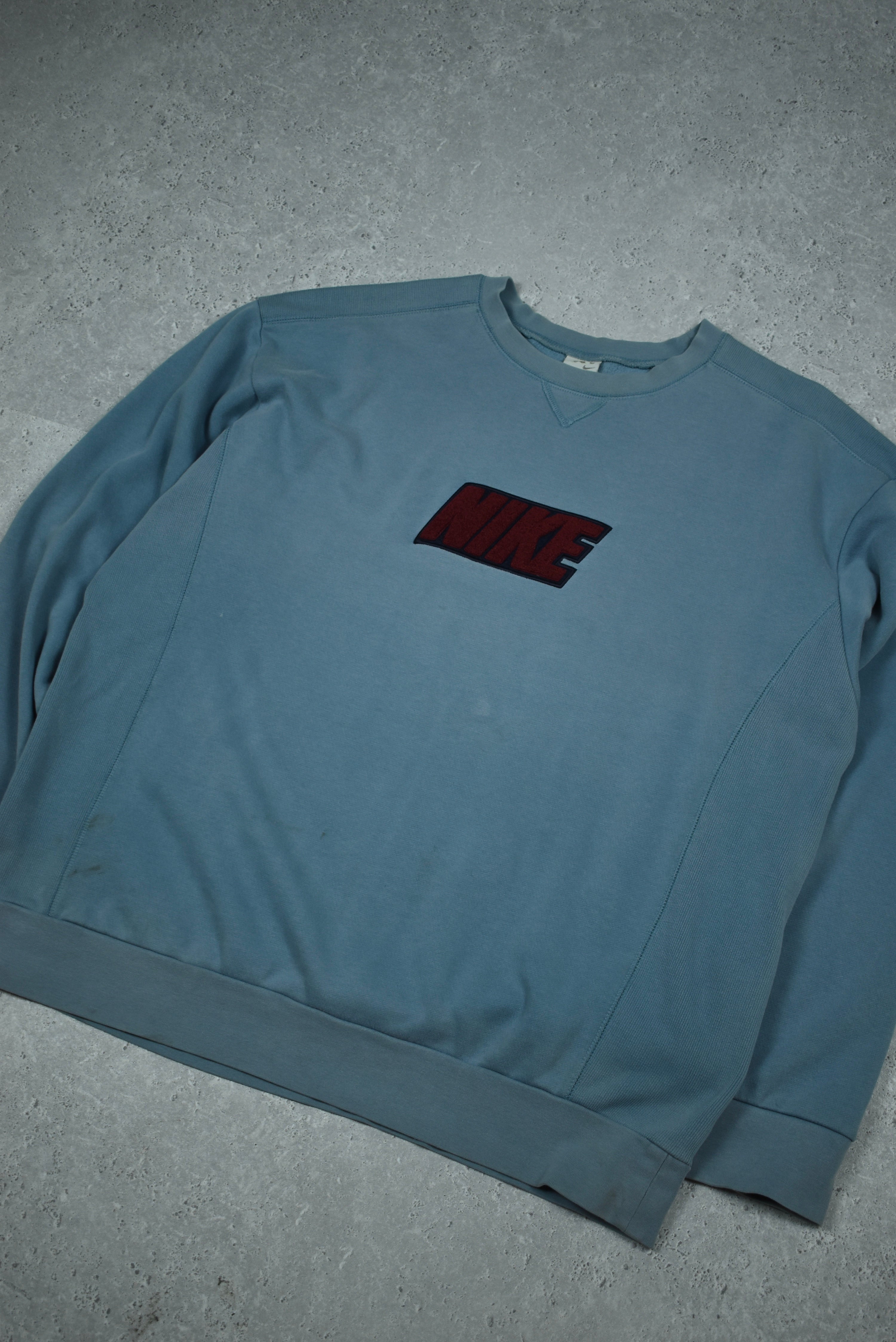 Vintage Nike Embroidered Carpet Print Sweatshirt XXL