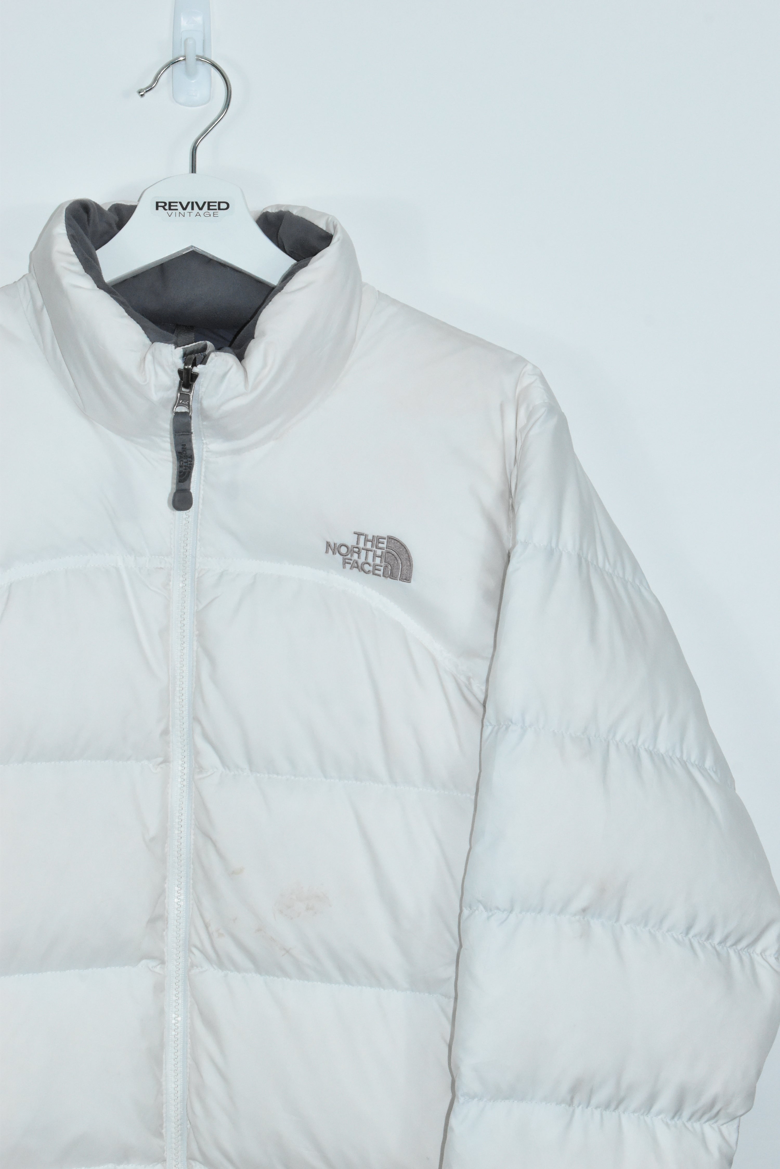 Vintage North Face White 700 Puffer MEDIUM (Womens)