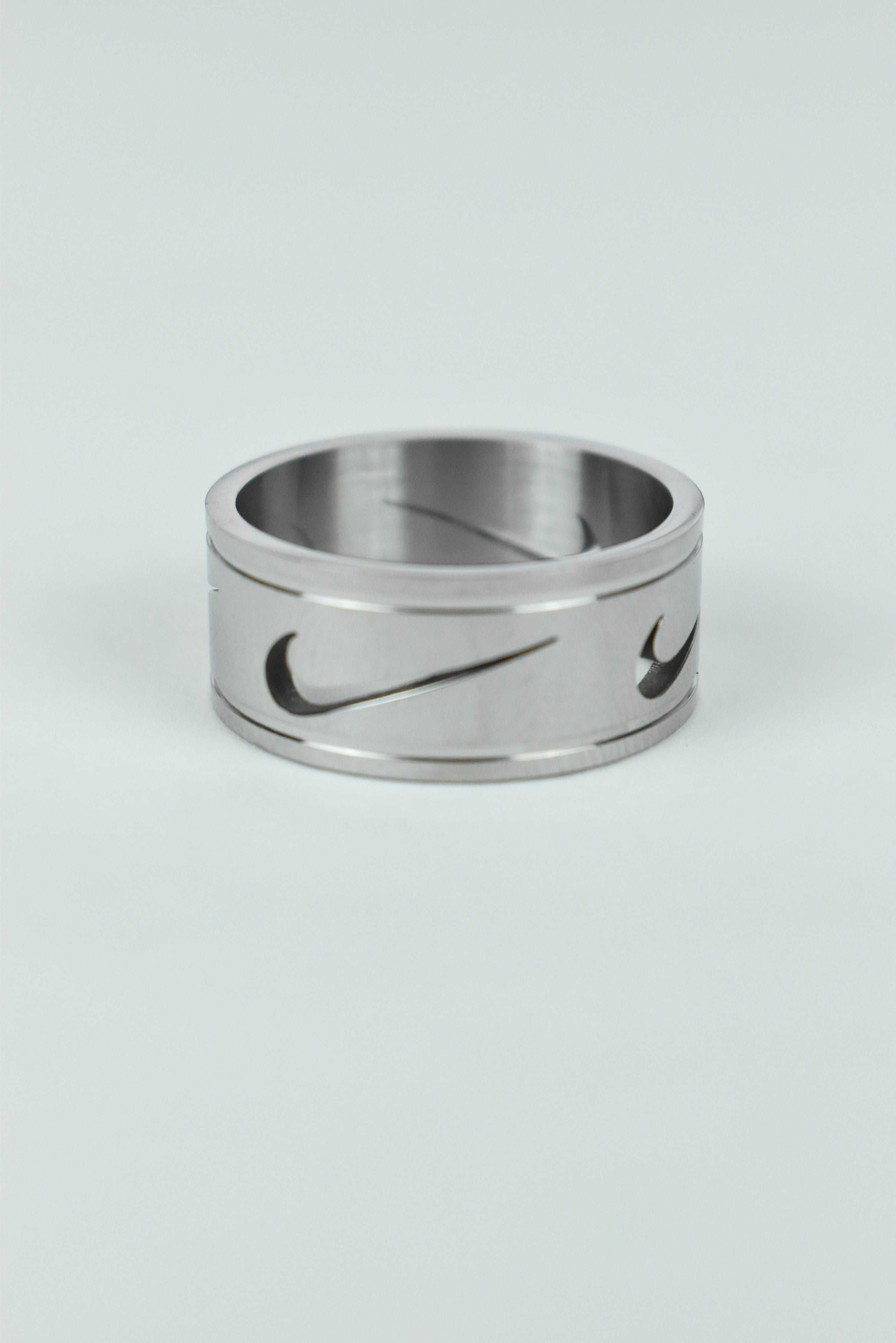 Nike Cutout Ring Bootleg Silver/Gold