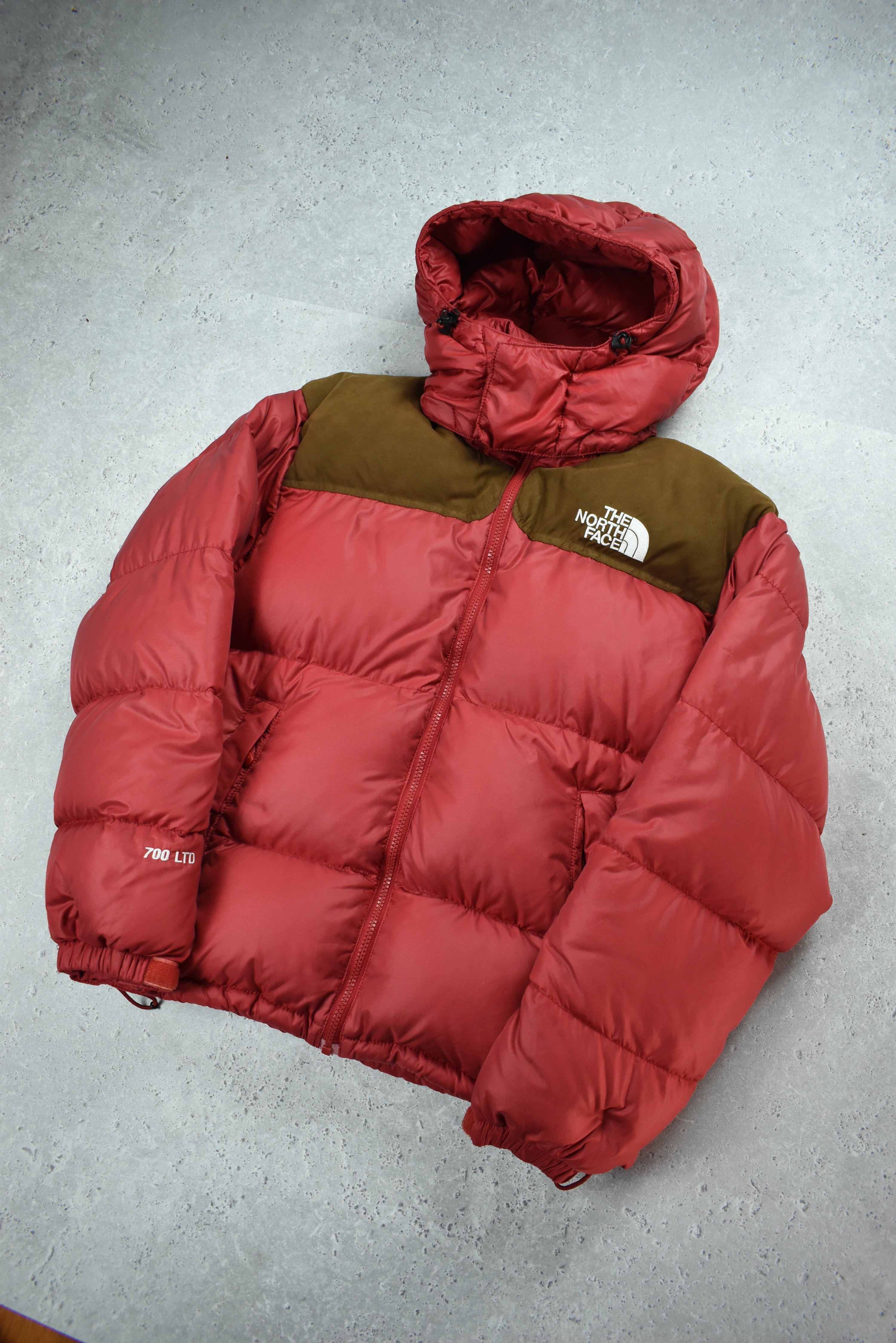 Vintage North Face 700 Nuptse Puffer Red Detachable Hood Medium