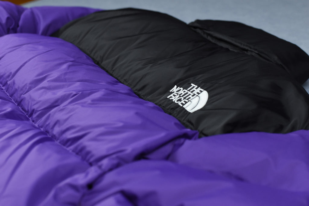 Vintage The North Face 700 Retro 1996 Nuptse Puffer Jacket Purple - Medium Men's