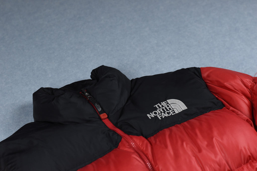 Vintage The North Face 700 Retro 1996 Nuptse Puffer Jacket Red - Small Men's