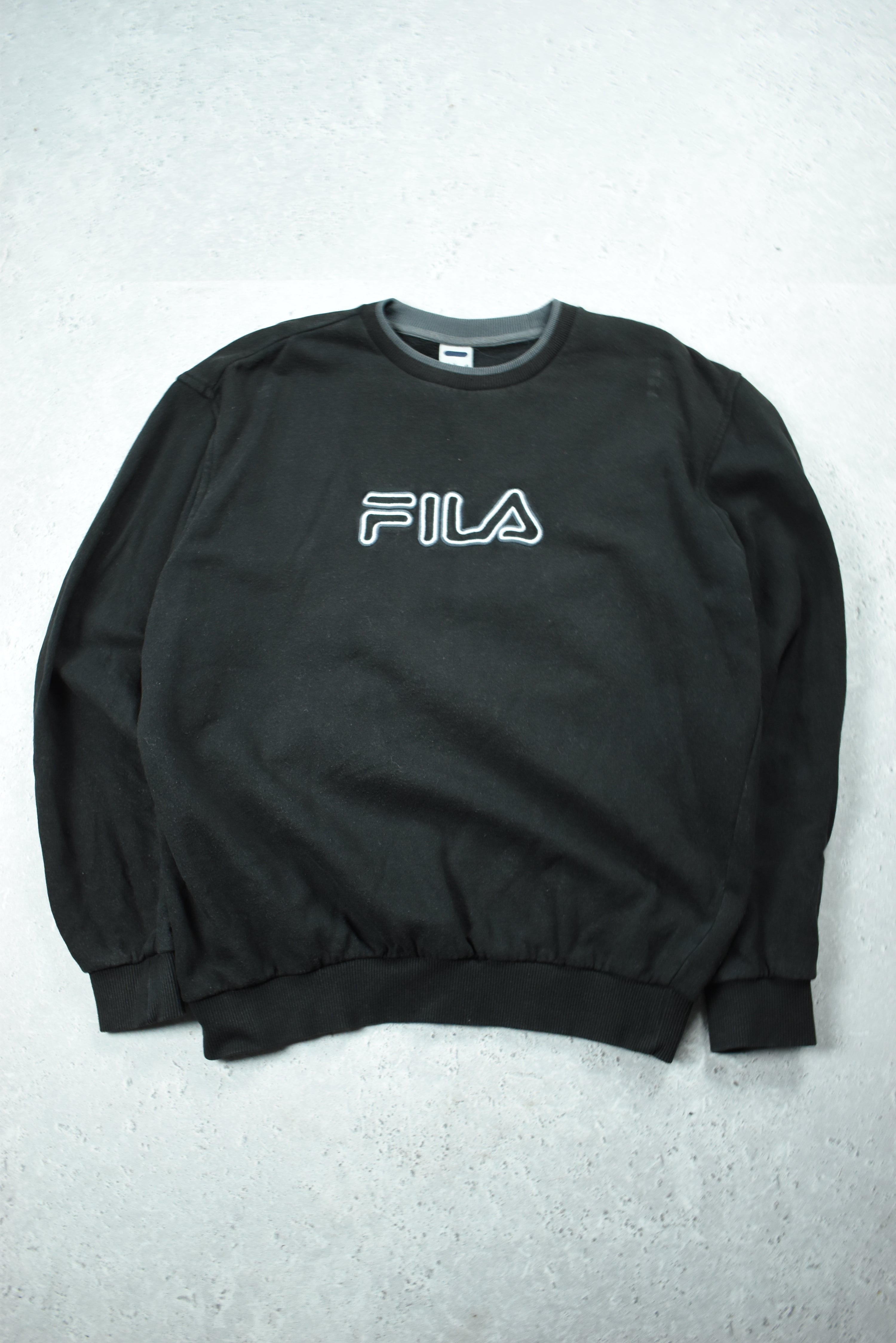 Vintage Fila Embroidery Logo Sweatshirt Medium