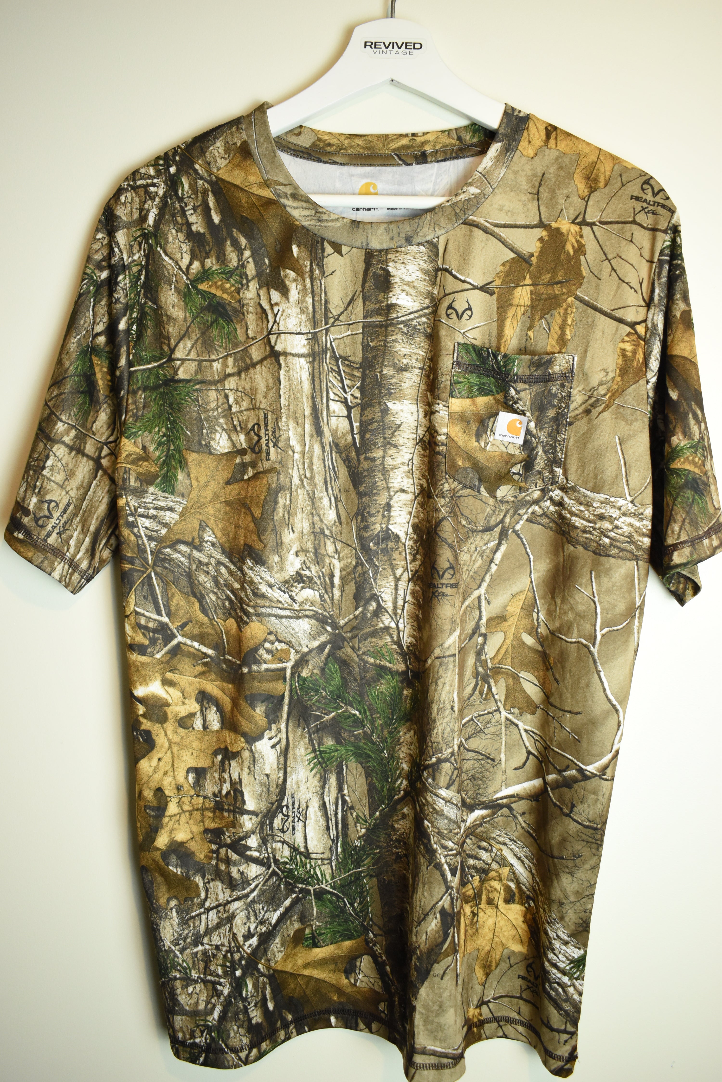 Vintage Carhartt Realtree Pattern T-Shirt Large