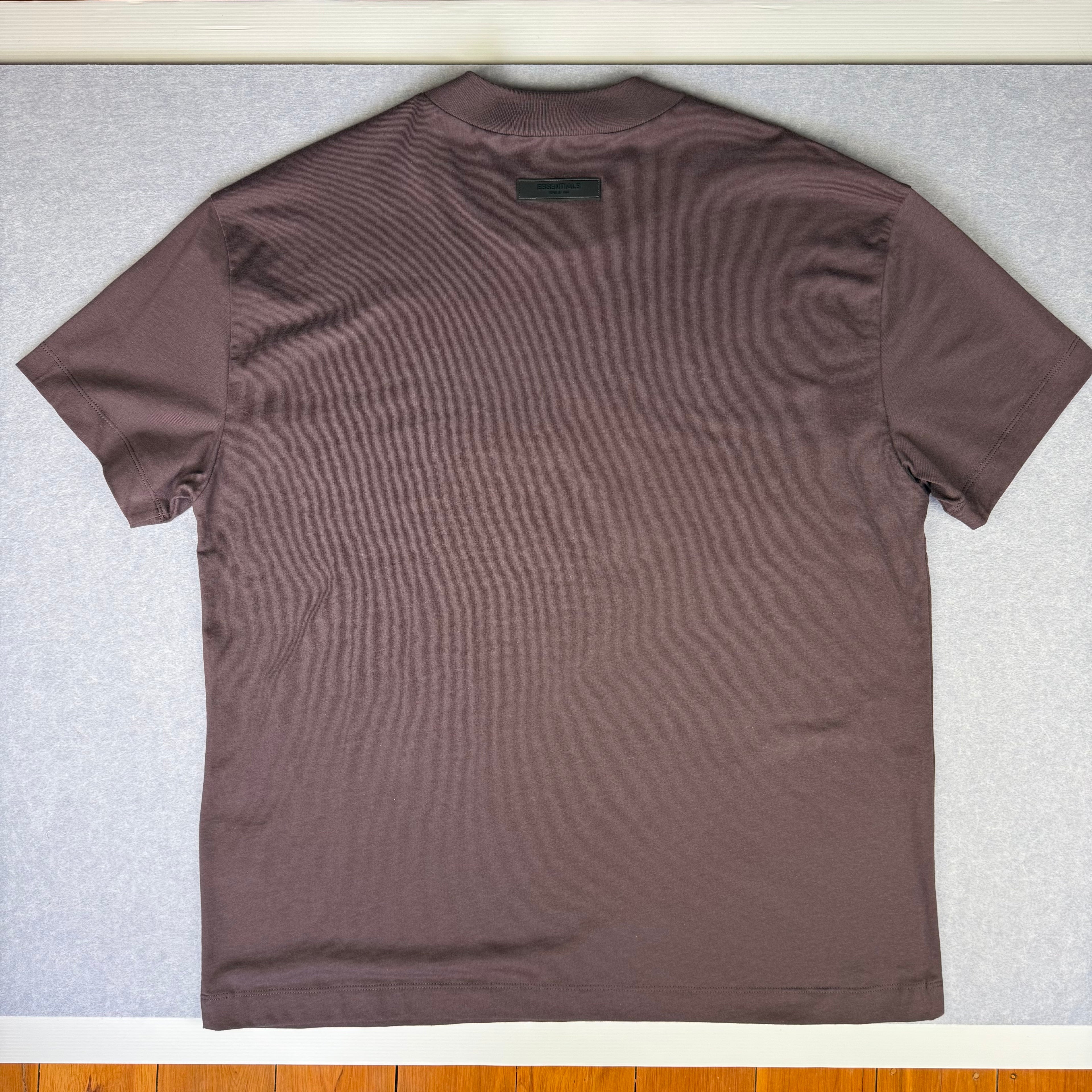Fear of God Essentials T-Shirt SS23 Plum Dark Marroon/Brown size M (Oversized) Unworn as new.