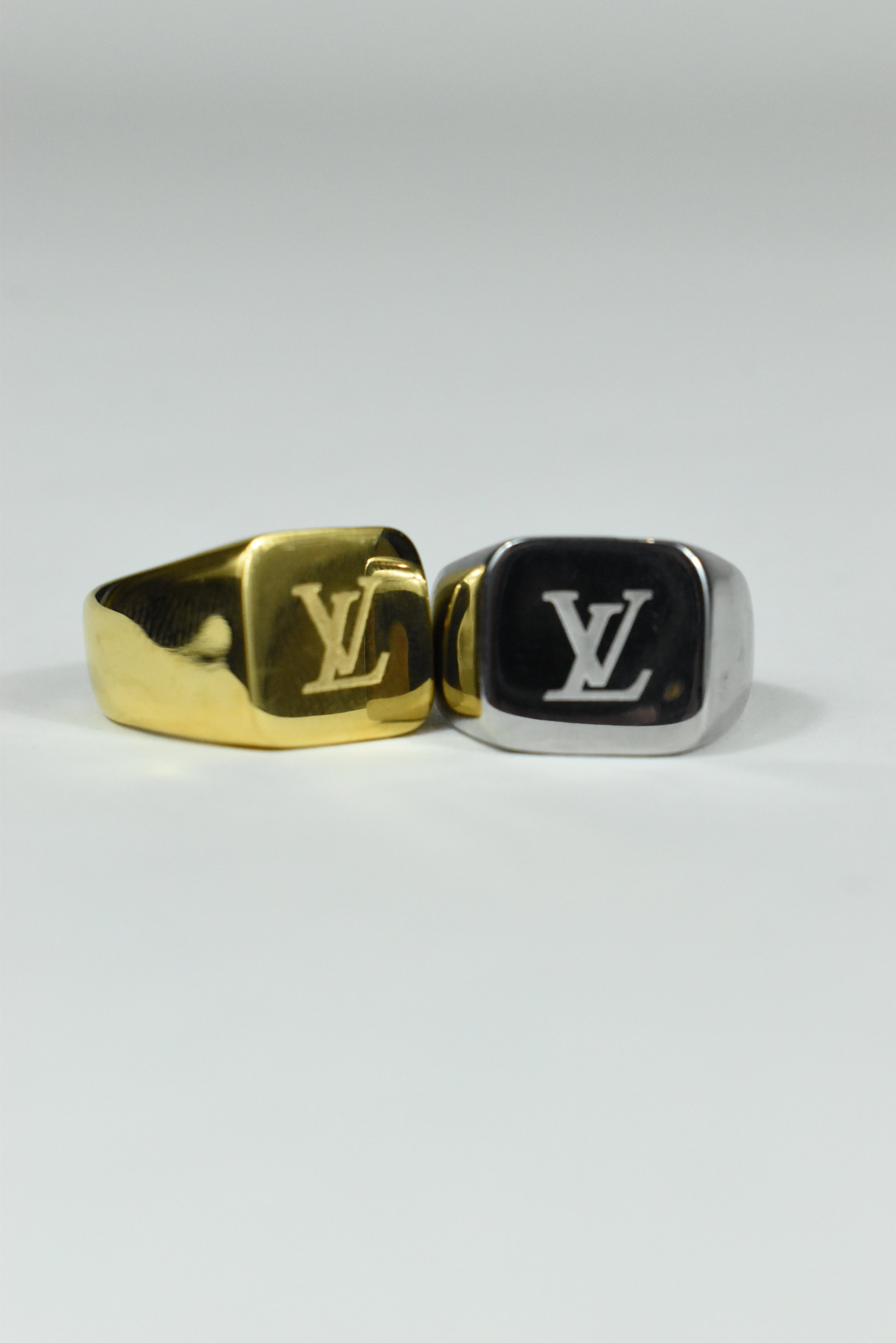 New Louis Vuitton Bootleg Ring Gold
