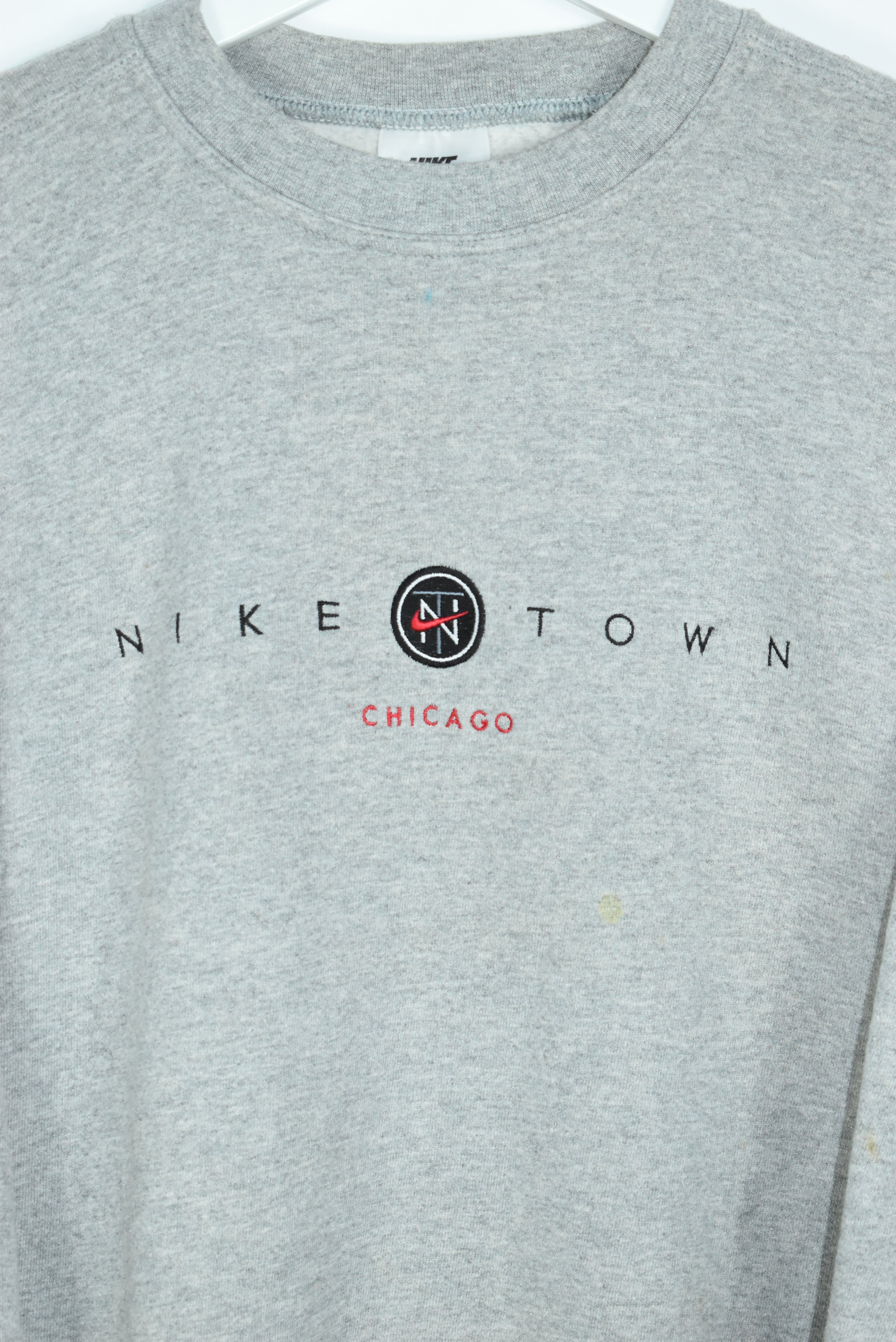 Vintage RARE Nike Town Chicago Sweatshirt MEDIUM (Womens)
