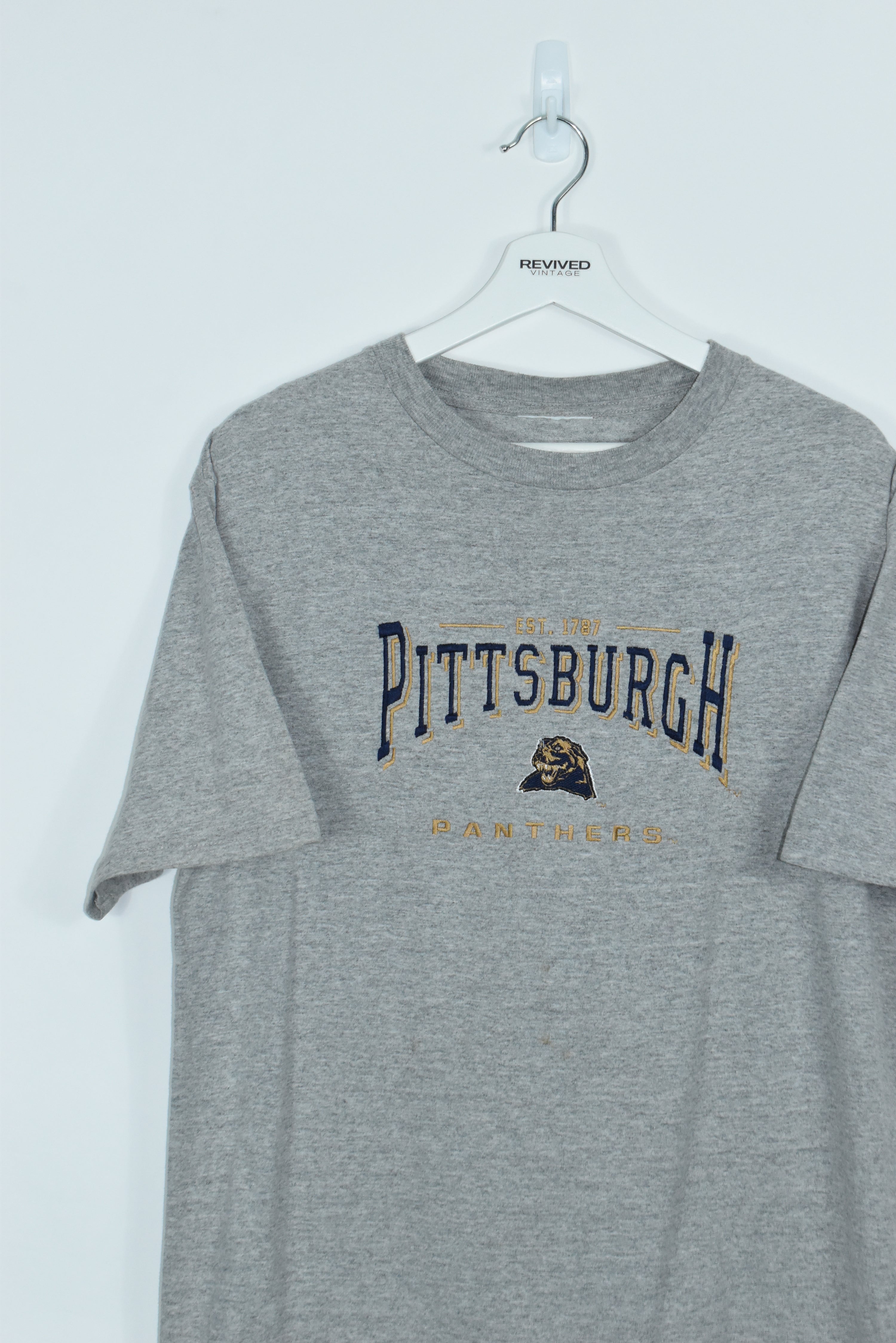 Vintage Pittsburgh Panthers Embroidery T Shirt LARGE