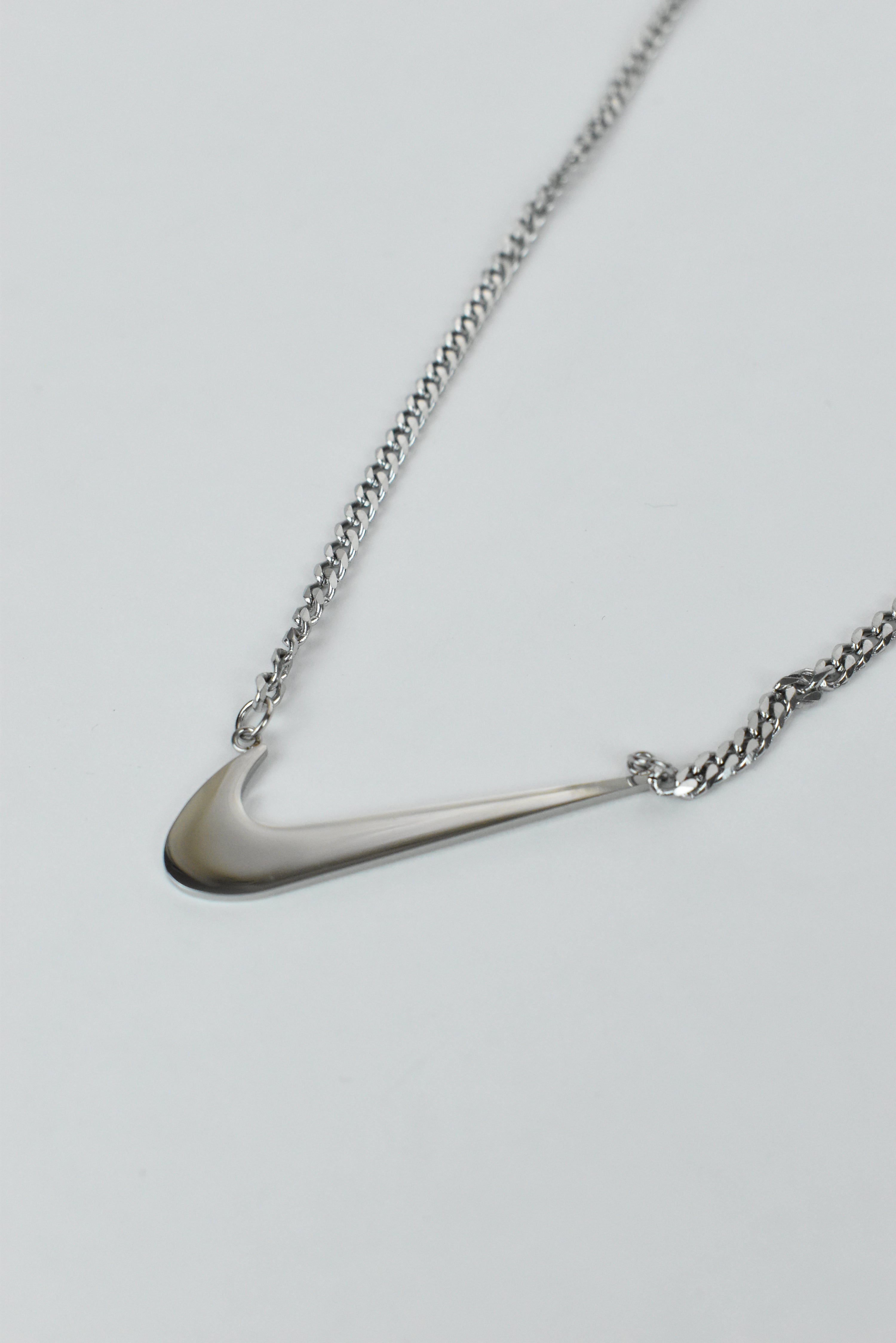 New Nike Swoosh Pendent Necklace Silver Bootleg