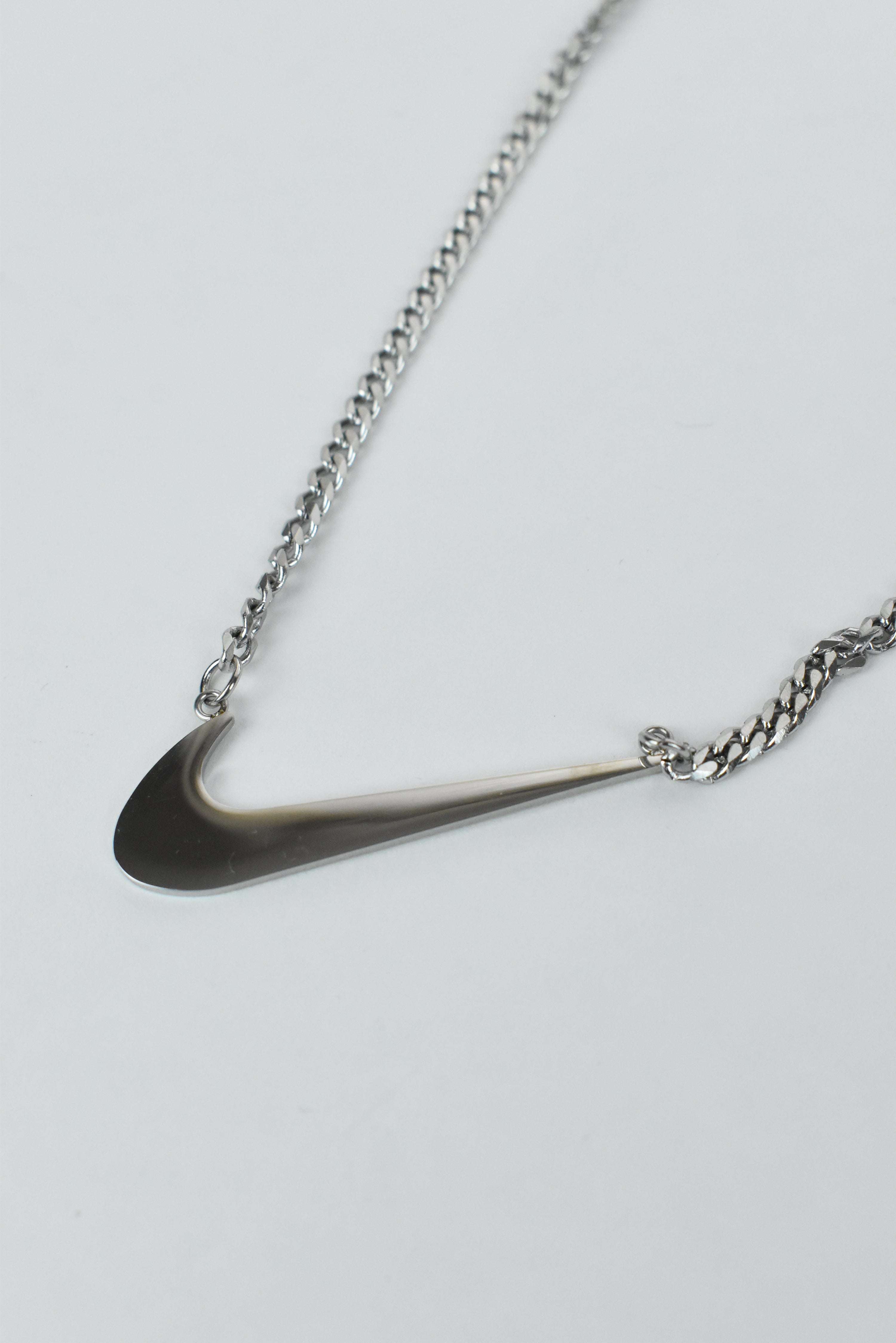 New Nike Swoosh Pendent Necklace Silver Bootleg