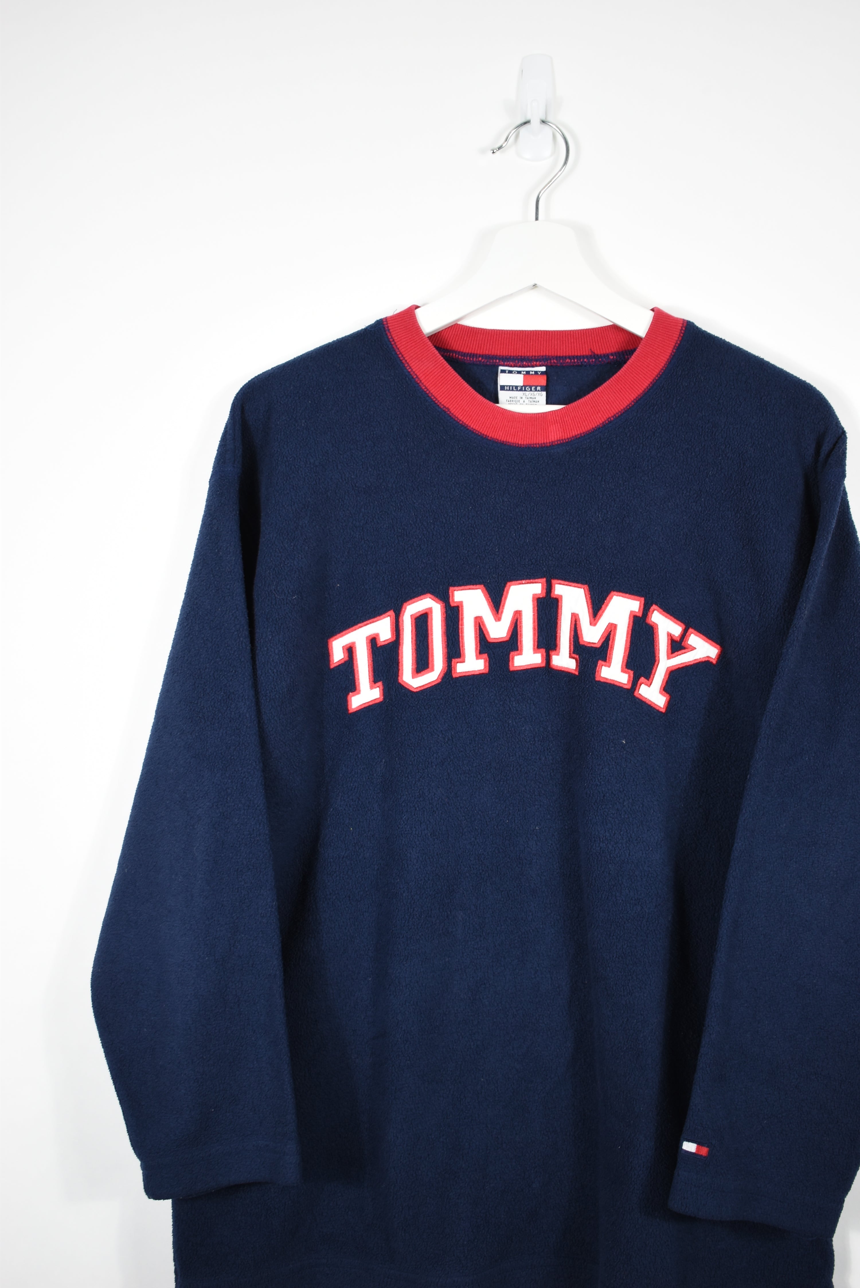 Vintage Tommy Hilfiger Embroidery Fleece Sweatshirt LARGE (Baggy)
