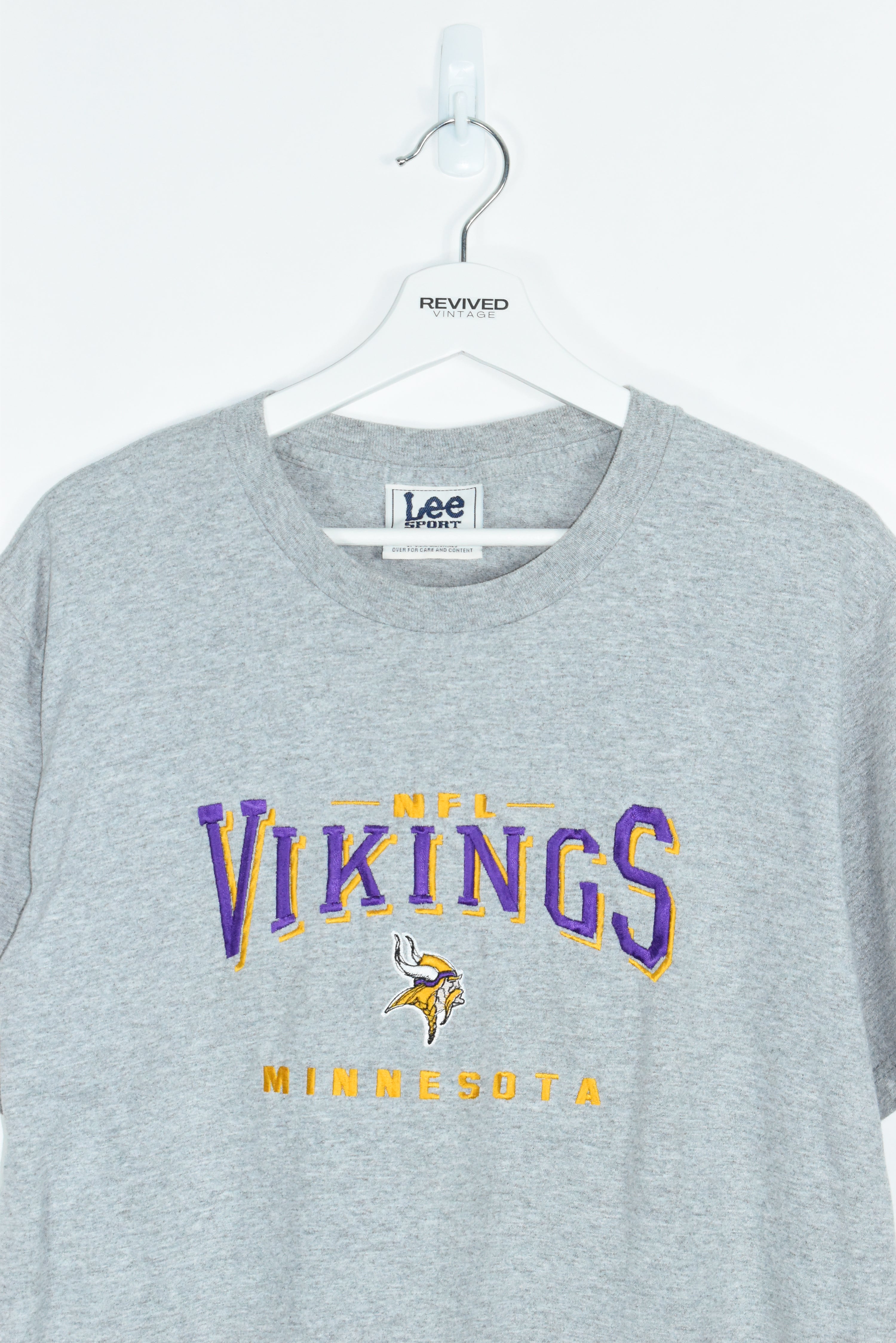 Vintage Lee Sport Embroidery Vikings T Shirt Medium