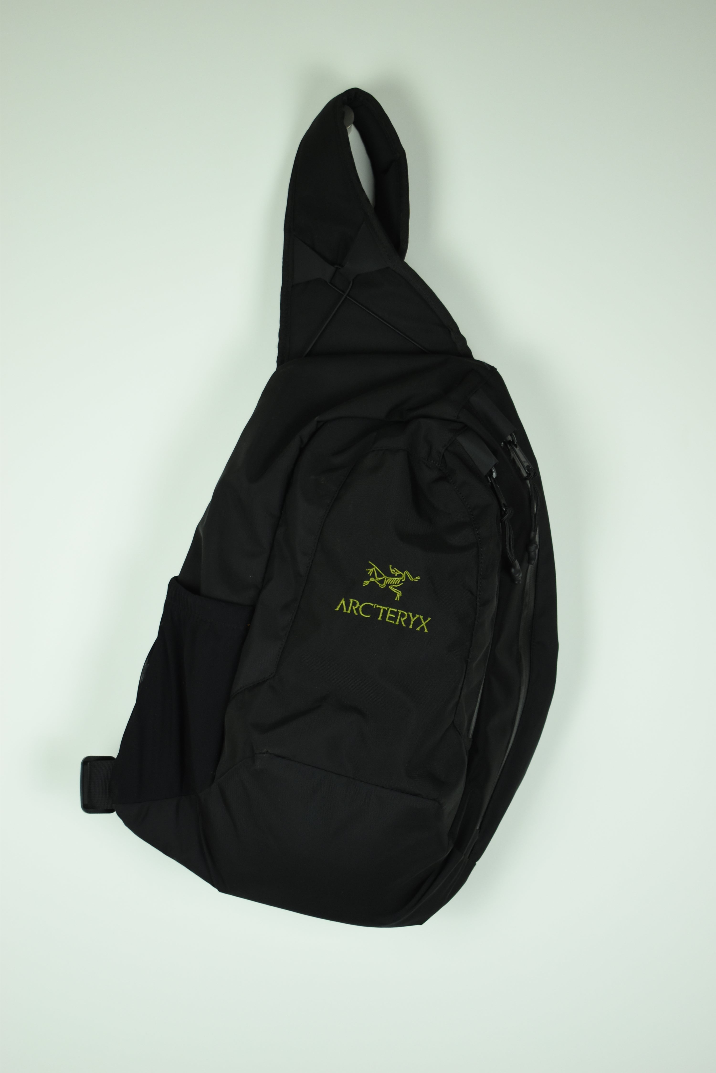 Vintage Arcteryx Quiver Cross Body Bag OS