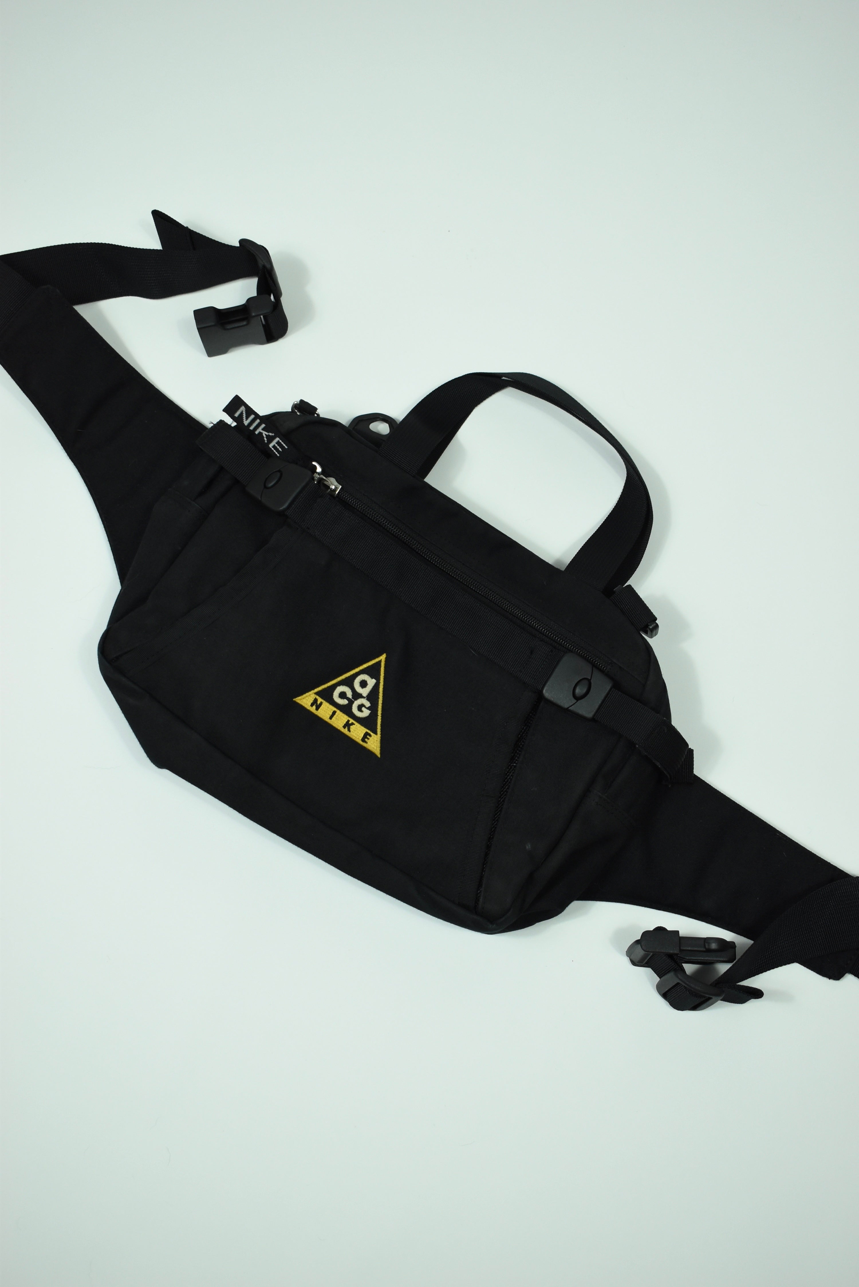Vintage Nike ACG Tactical Bag Black OS
